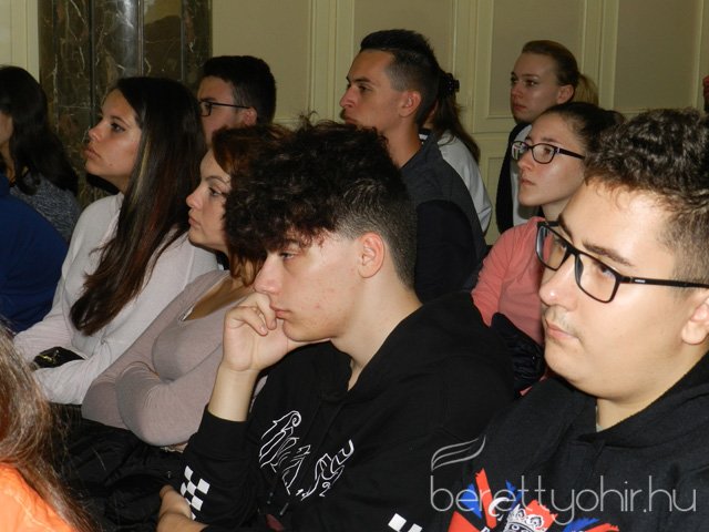 Nyitnikék 2018 - Tudományos ülés 17